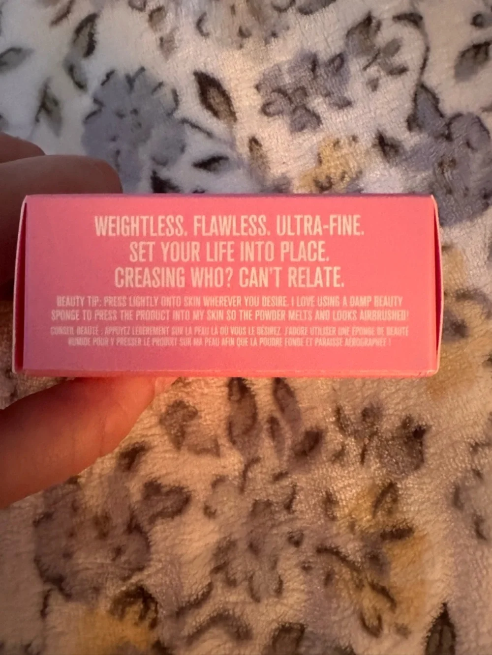 Magic Star Lavender Setting Powder - Picture 4 of 5